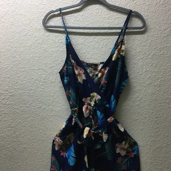 Jumper with blue tropical pattern - Picture 6 of 9